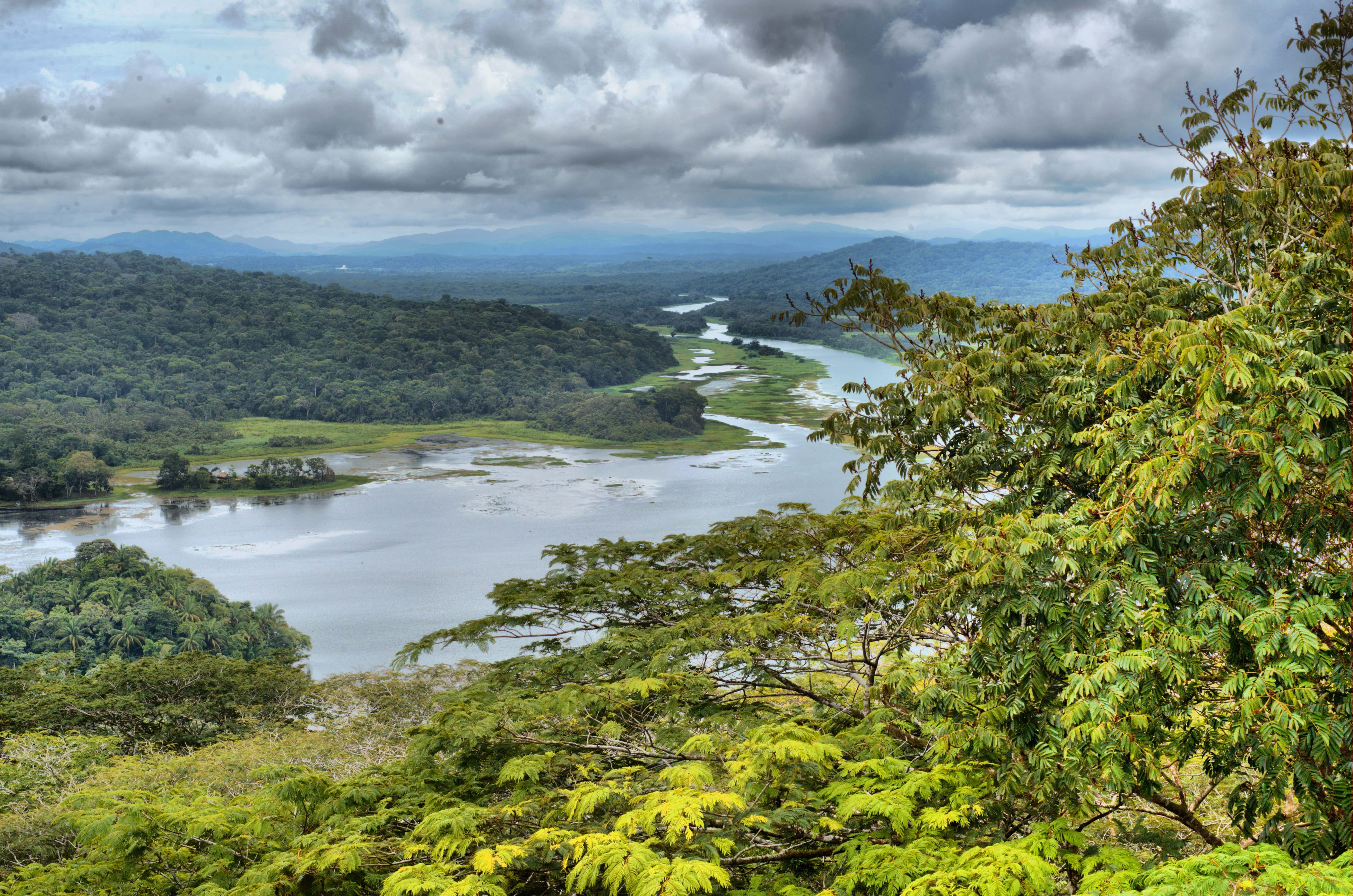 Cruise from the Caribbean to the Pacific - trip of   in  Panama